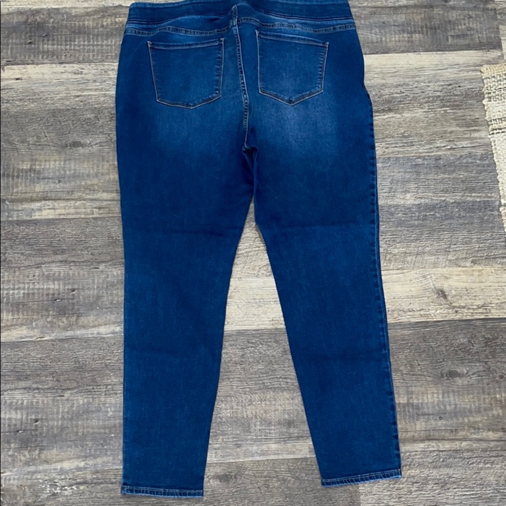 Old Navy jeans